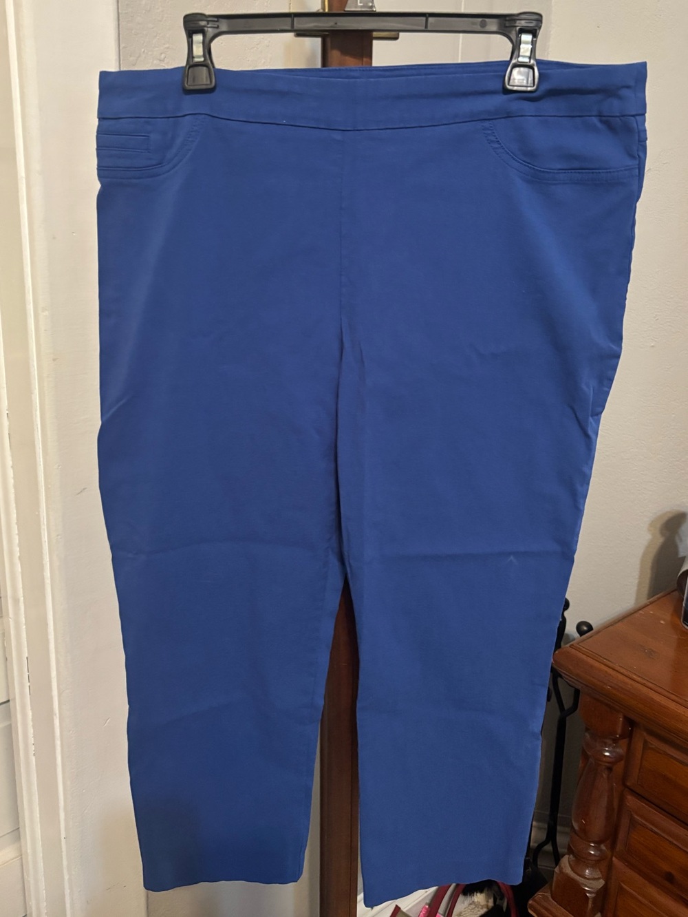 Renuar Stretch Pull-On Cropped Pants - Royal Blue